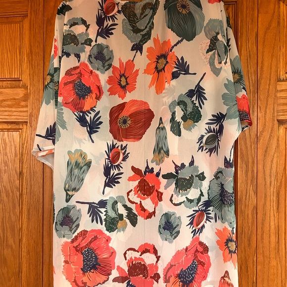 Floral Sheer Kimono/Coverup - Picture 6 of 7